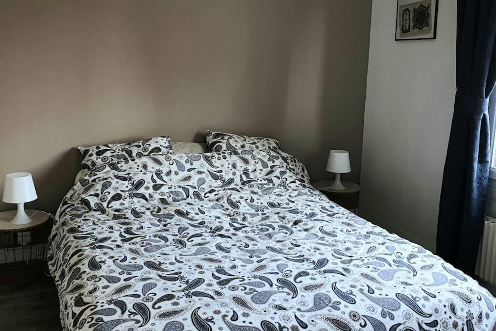 Appartement De Charme Et Familial A Caen Eksteriør bilde